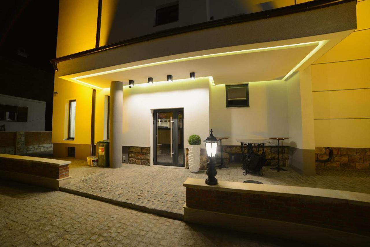 Vir Villa Kruševac 外观 照片